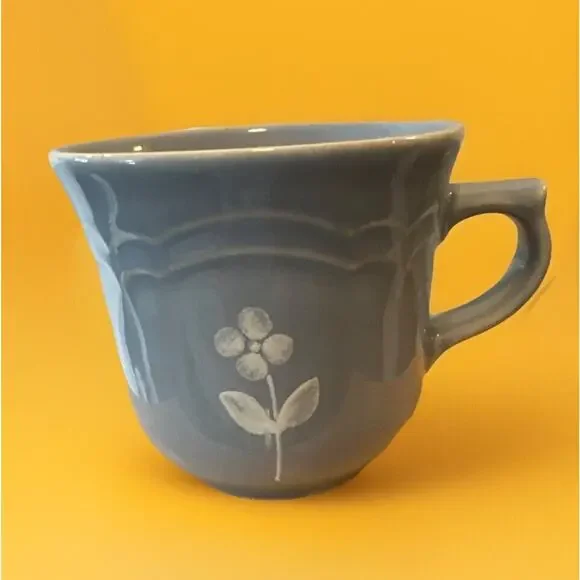 PFALTZGRAFF GAZEBO BLUE W/ WHITE FLOWER REPLACEMENT DINNER CUP 3-1/4" TALL EUC - Picture 1 of 3